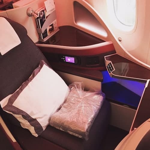 Qatar Airways Business Class Munich to Adelaide via Doha on Boeing 787 and Airbus A350